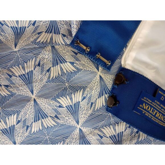 Pendleton silk flare, circle skirt. Blue and white. Size 12 - Picture 4 of 7